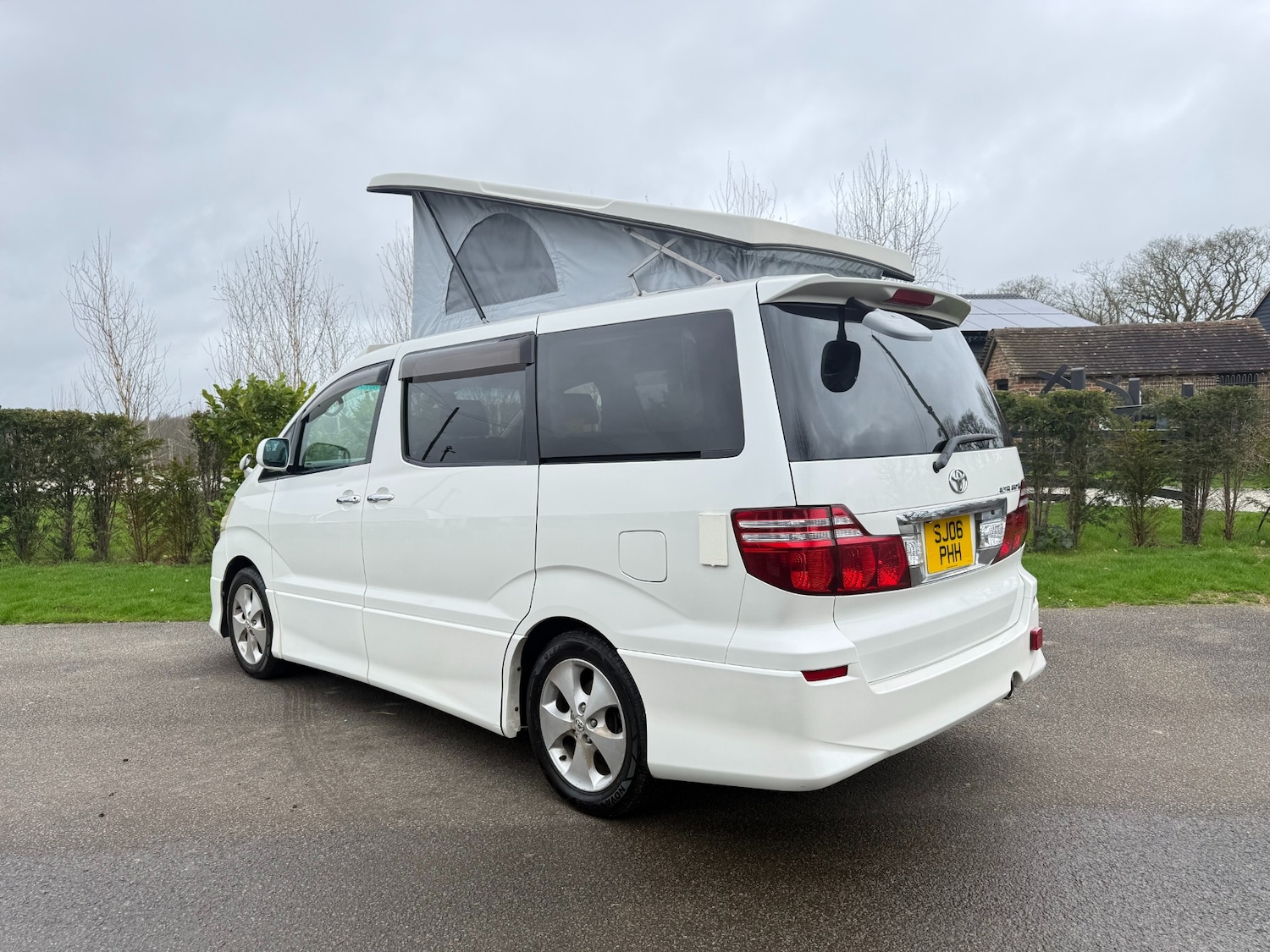 Used Toyota Alphard 2021 for sale - 77676255: Photo 4