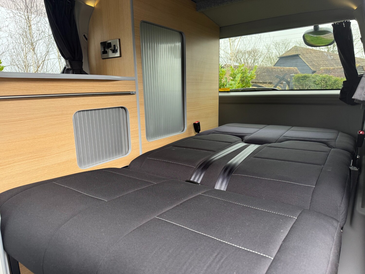 Used Toyota Alphard 2021 for sale - 77676255: Photo 8