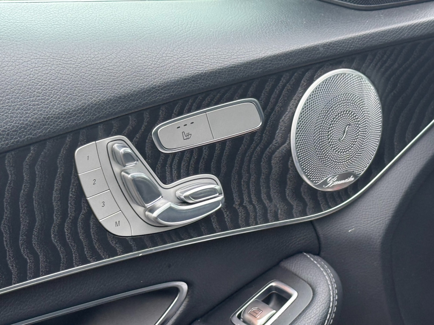 Used Mercedes-Benz C Class 2016 for sale - 77115951: Photo 11