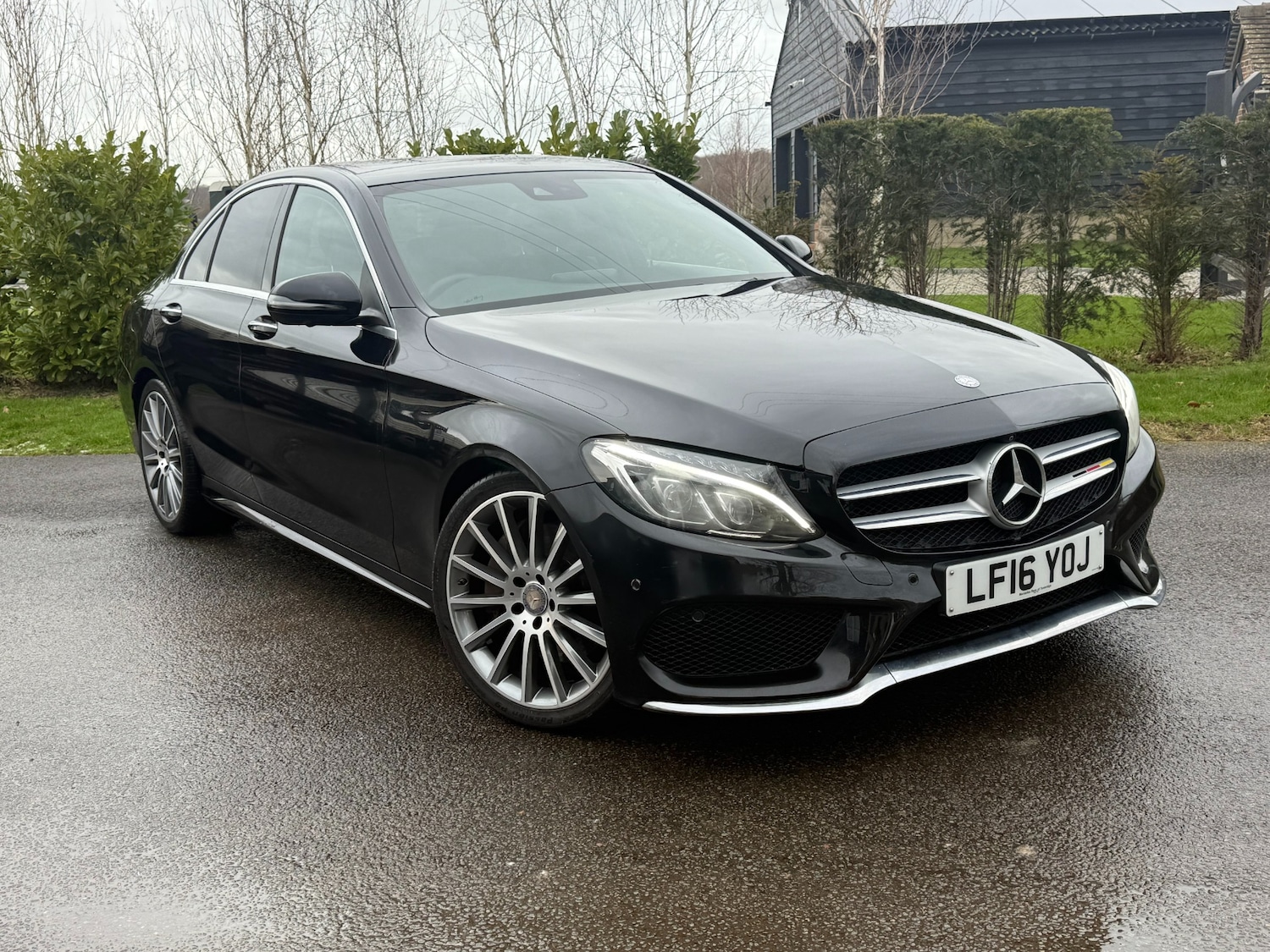 Used Mercedes-Benz C Class 2016 for sale - 77115951: Photo 4