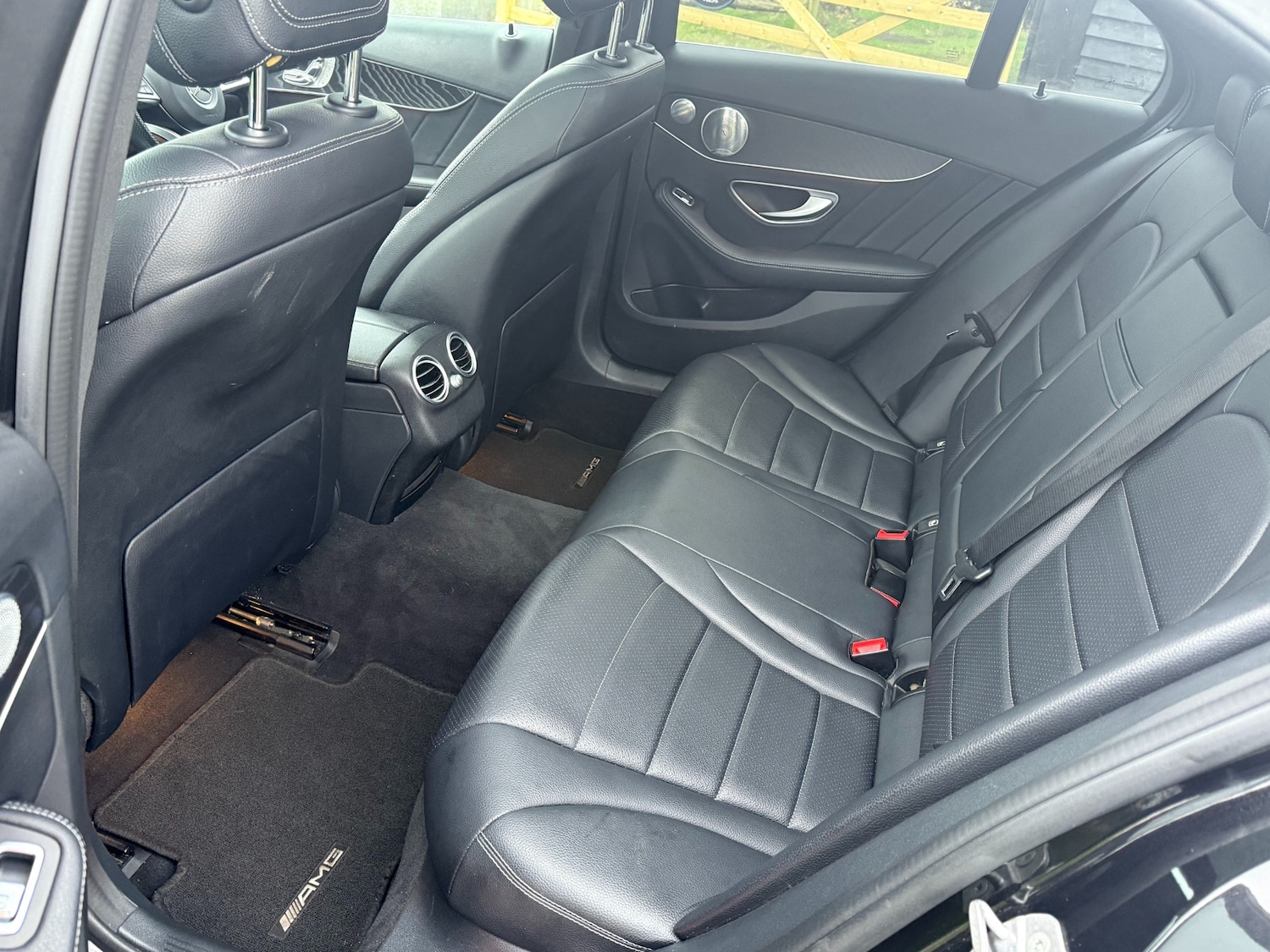 Used Mercedes-Benz C Class 2016 for sale - 77115951: Photo 7