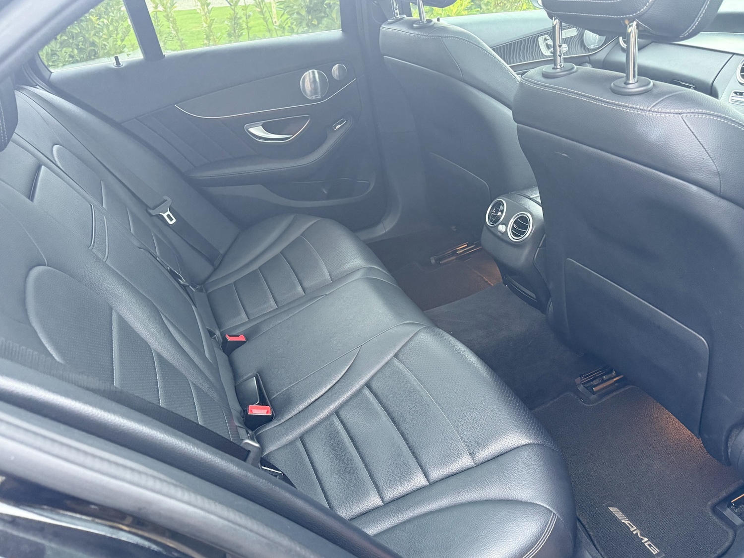 Used Mercedes-Benz C Class 2016 for sale - 77115951: Photo 8