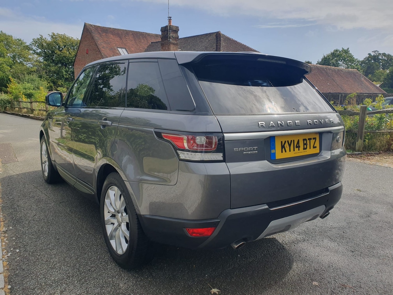 Used Land Rover Range Rover Sport 2014 for sale - 75994852: Photo 5