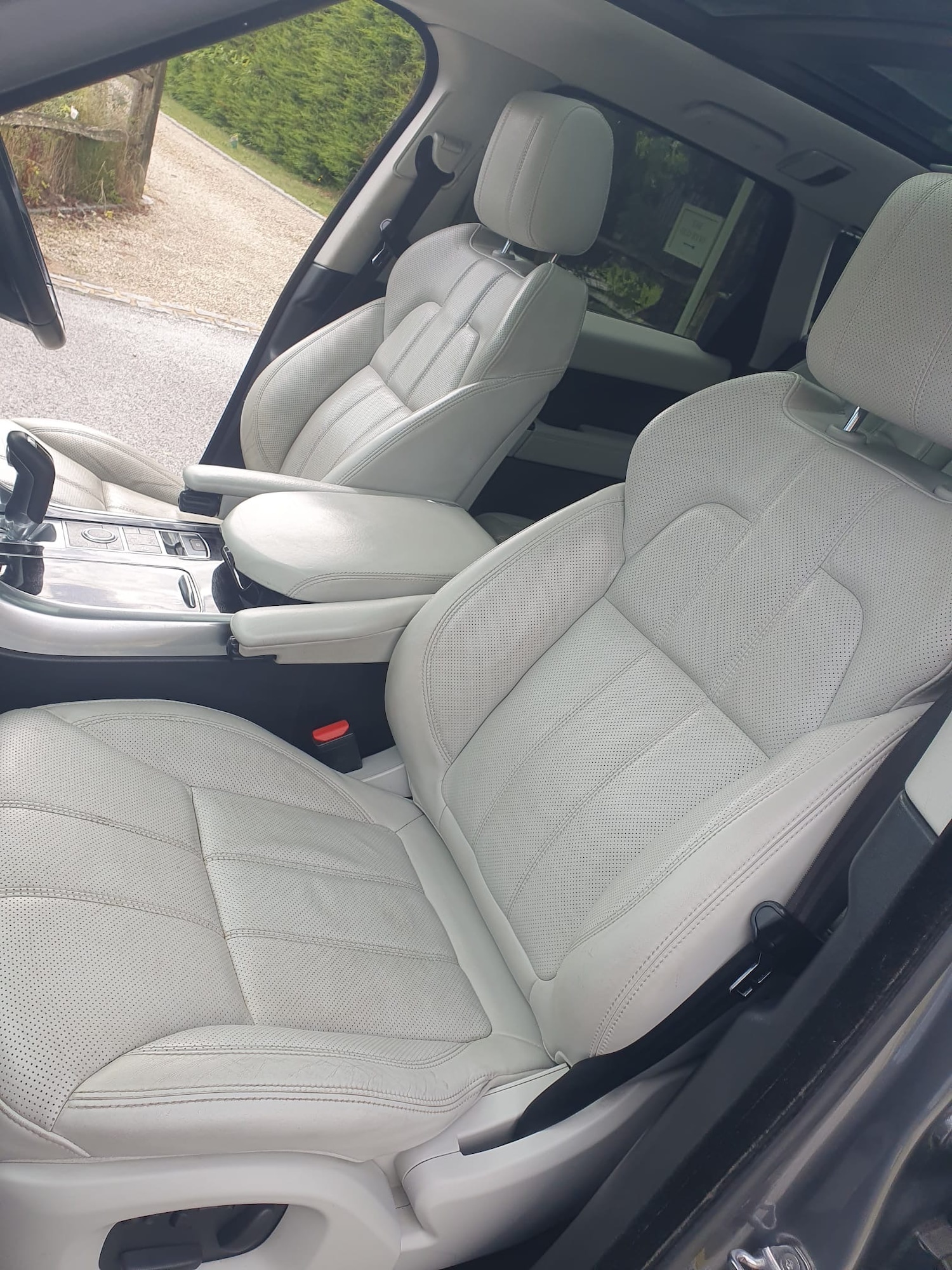 Used Land Rover Range Rover Sport 2014 for sale - 75994852: Photo 8