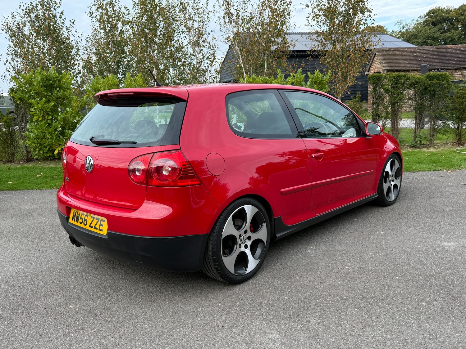 Used Volkswagen Golf 2007 for sale - 76035526: Photo 2