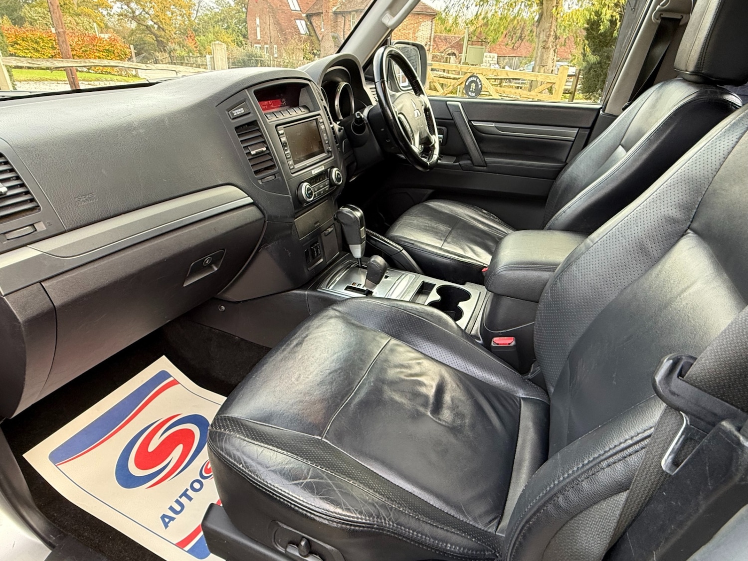 Used Mitsubishi Shogun 2011 for sale - 76466114: Photo 7