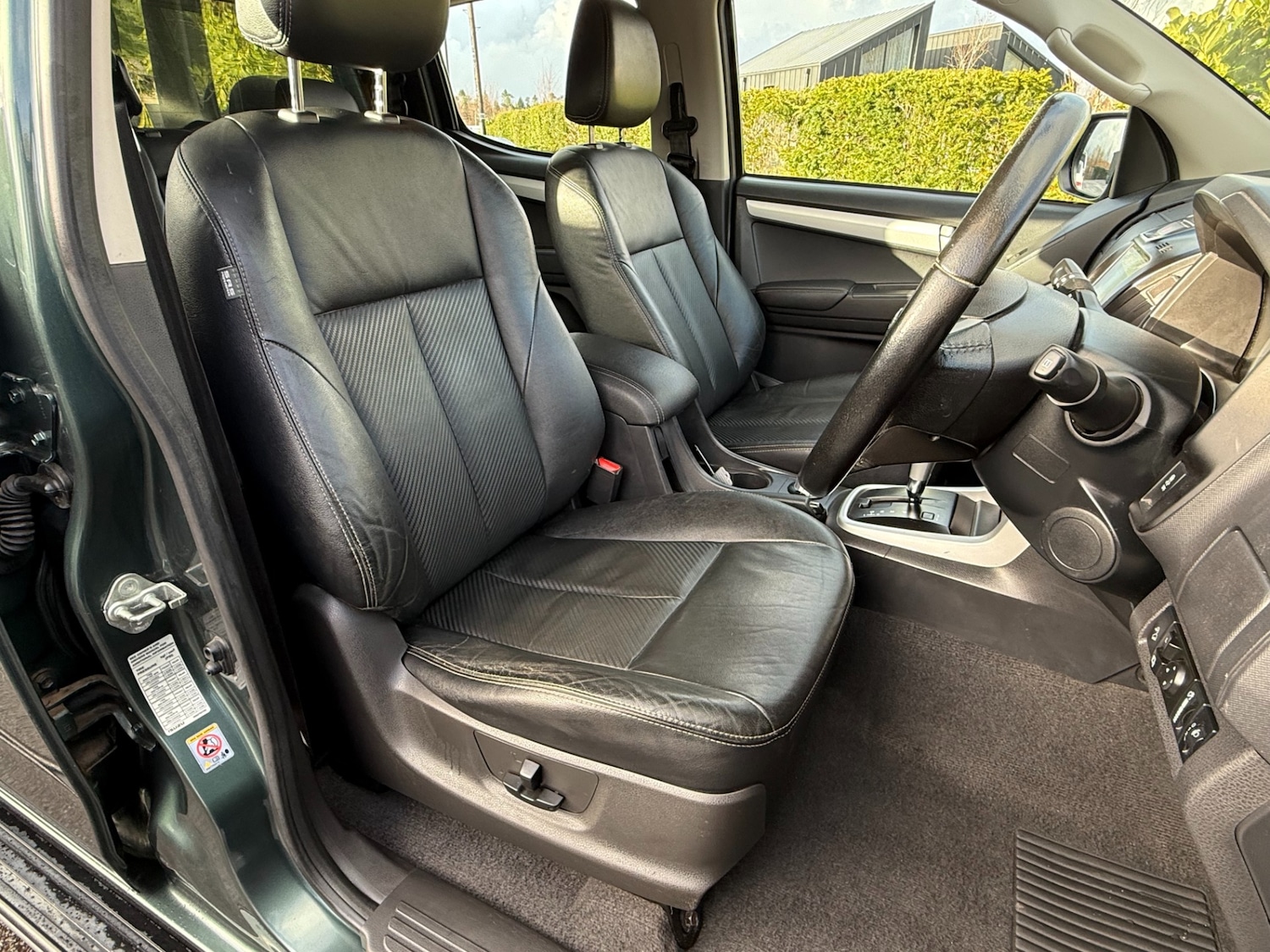 Used Isuzu D-Max 2017 for sale - 76762073: Photo 6