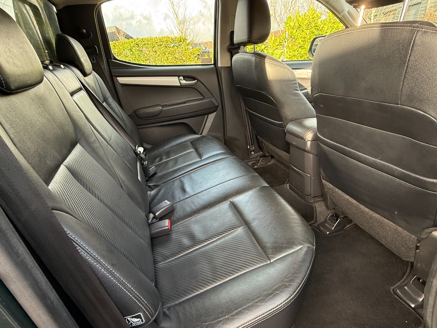 Used Isuzu D-Max 2017 for sale - 76762073: Photo 9