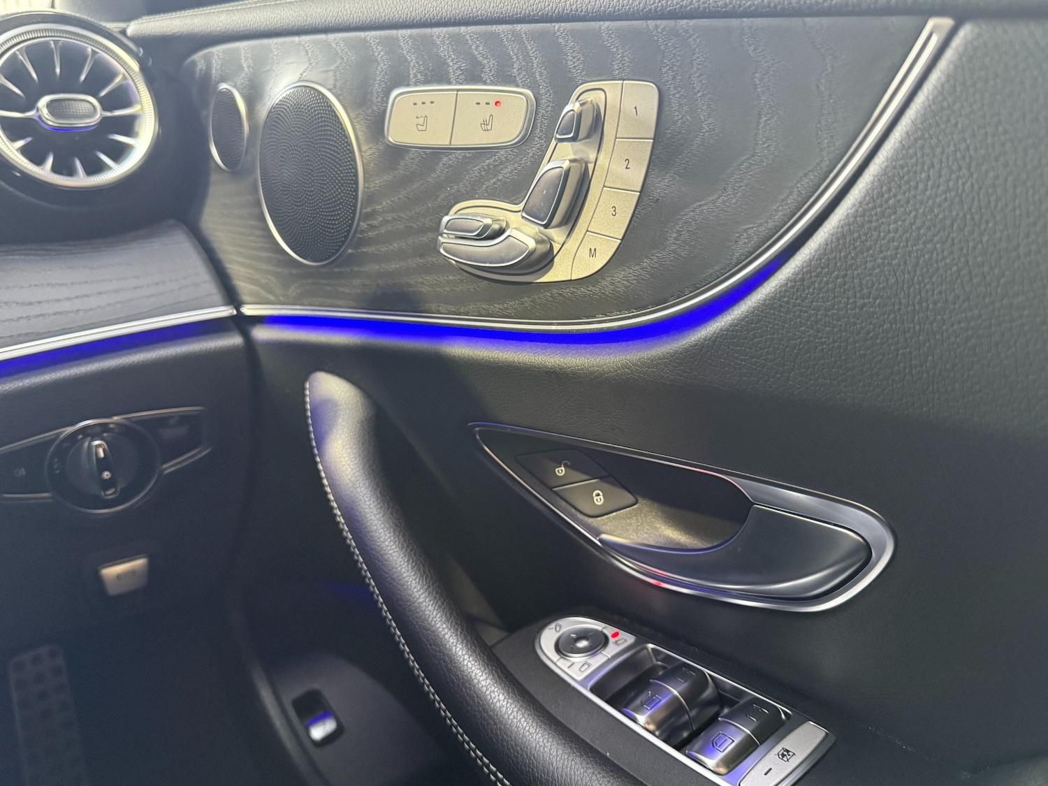 Used Mercedes-Benz E Class 2019 for sale - 76353718: Photo 22