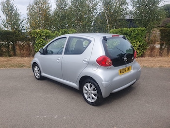 Used Toyota AYGO 2009 for sale - 79557329: Photo