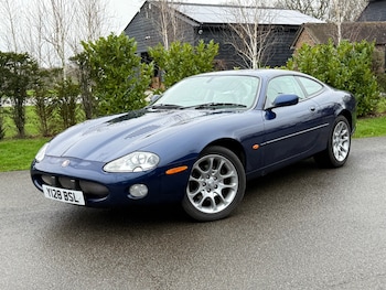 2001 (Y) - 4.0 Supercharged 2dr Auto