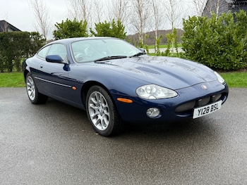Used Jaguar XKR 2001 for sale - 76908275: Photo