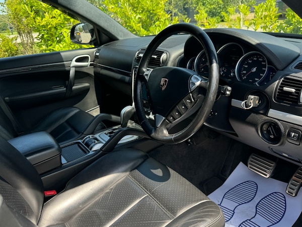 Used Porsche Cayenne 2005 for sale - 76027870: Photo 6