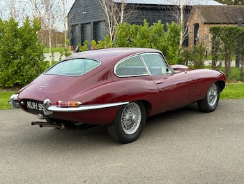 Used Jaguar E-Type 1968 for sale - 76940113: Photo