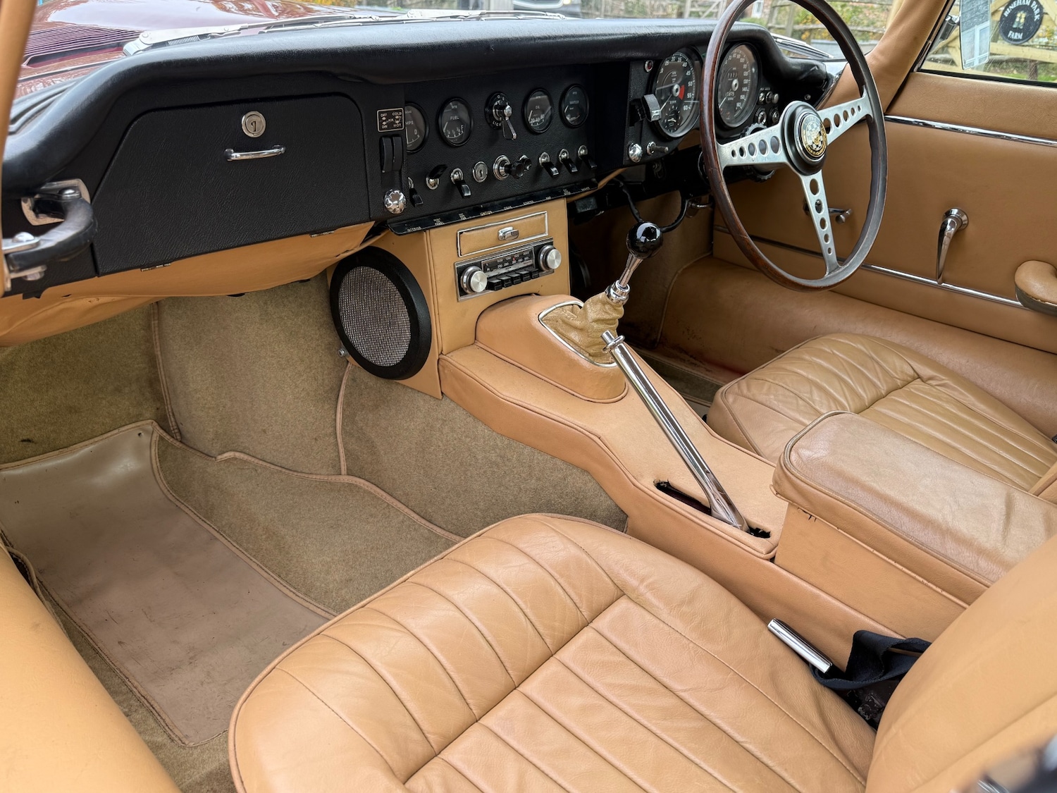 Used Jaguar E-Type 1968 for sale - 76940113: Photo 7