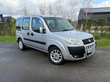 Used Fiat Doblo 2010 for sale - 77240334: Photo