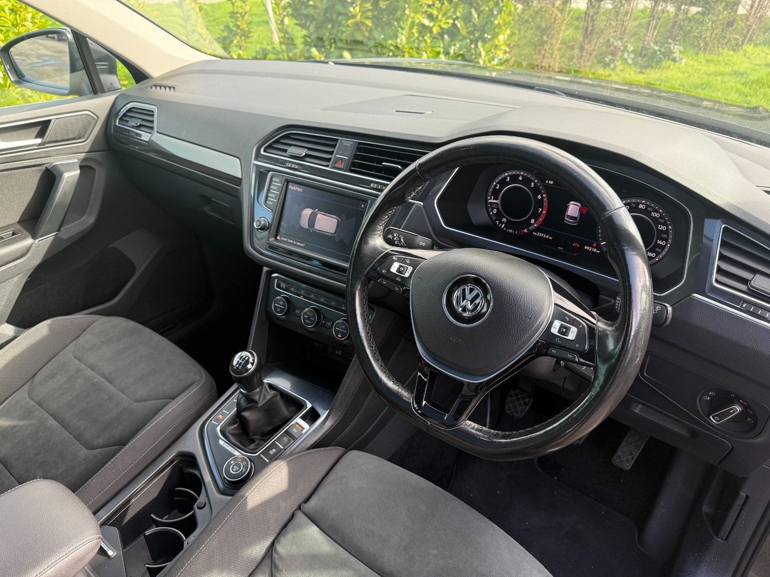 Used Volkswagen Tiguan 2017 for sale - 77801818: Photo 5