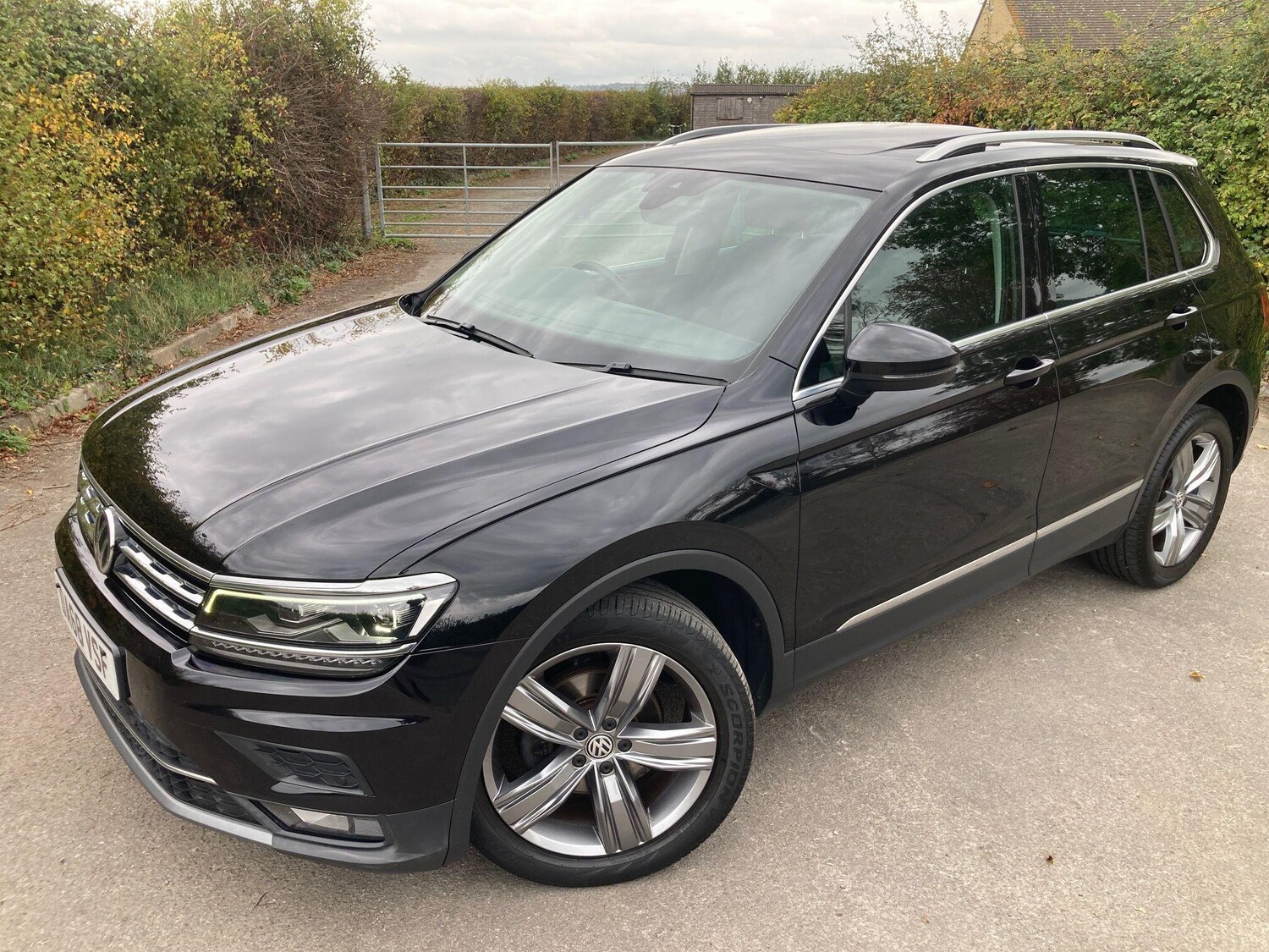 Used Volkswagen Tiguan 2018 for sale - 77685222: Photo 11