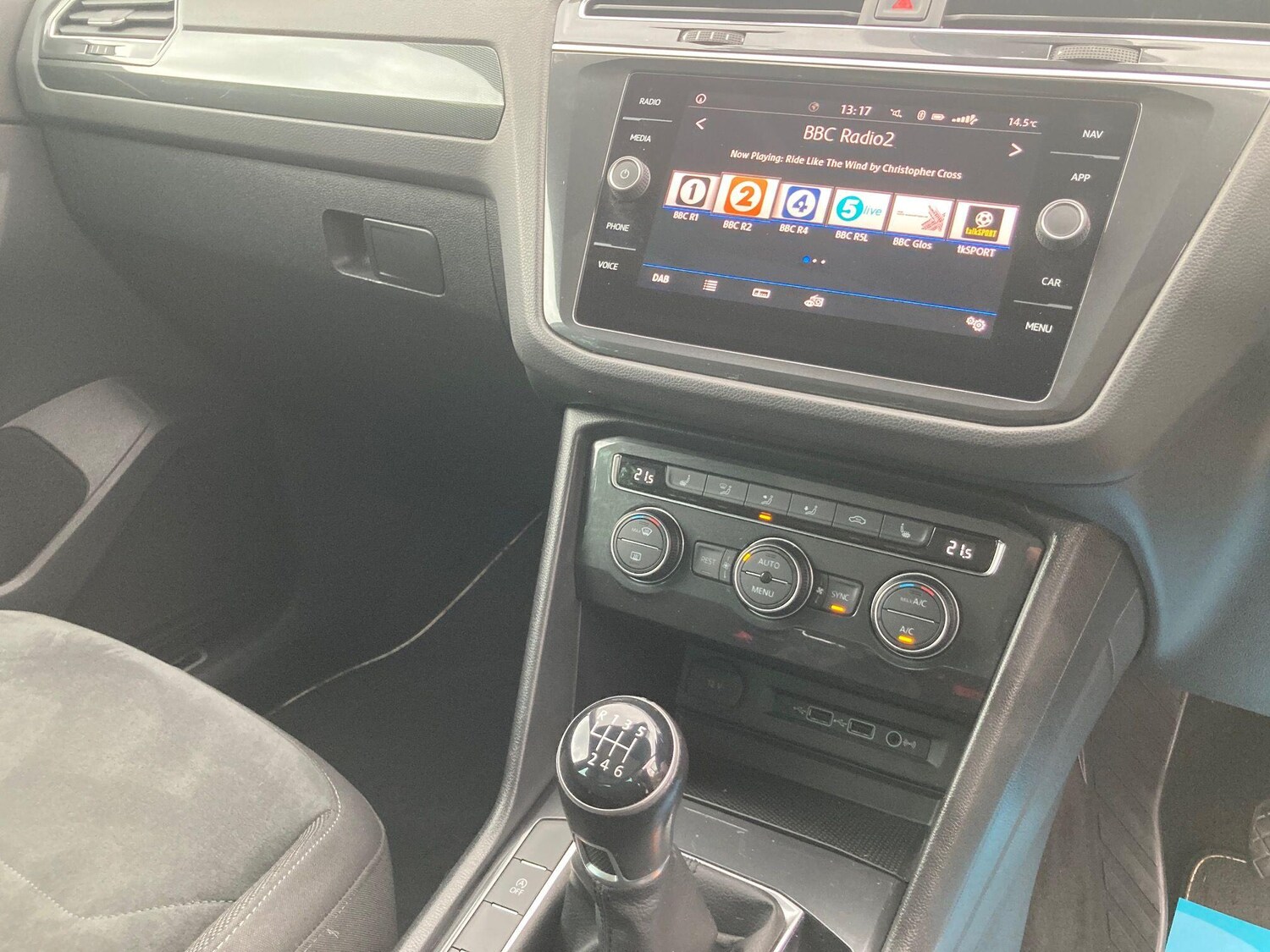 Used Volkswagen Tiguan 2018 for sale - 77685222: Photo 32