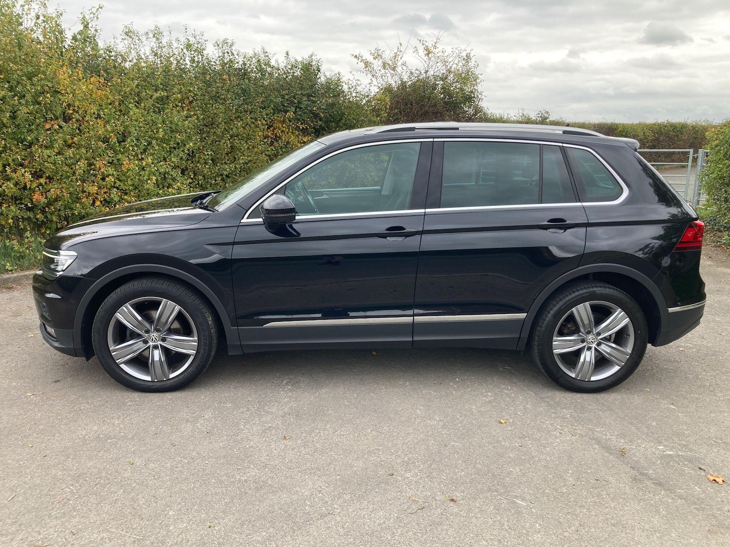 Used Volkswagen Tiguan 2018 for sale - 77663488: Photo 5