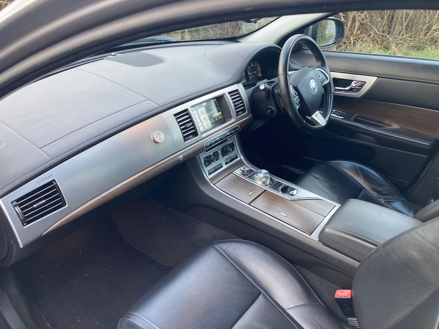 Used Jaguar XF 2012 for sale - 77509787: Photo 4