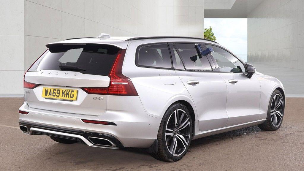 Used Volvo V60 2019 for sale - 78100129: Photo 5