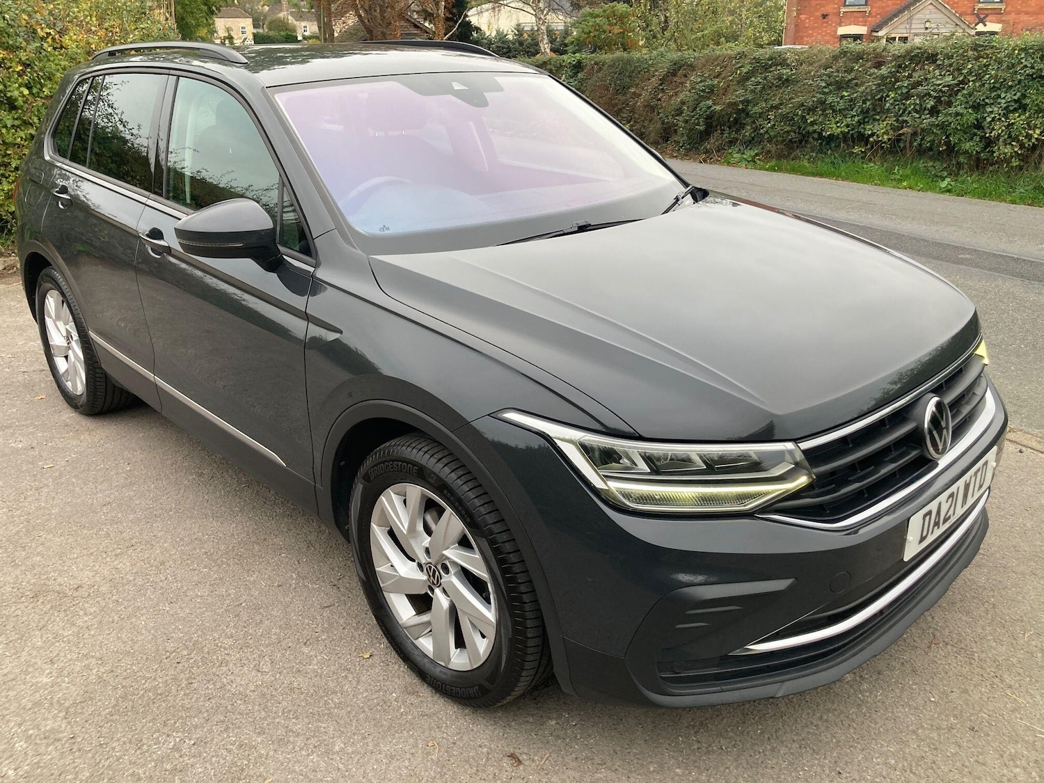 Used Volkswagen Tiguan 2021 for sale - 76701964: Photo 2