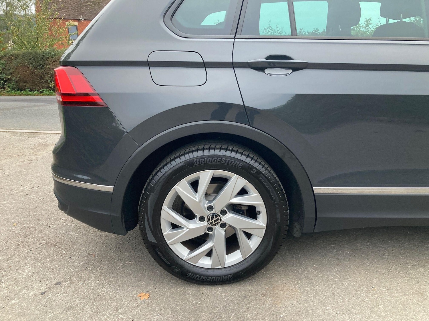 Used Volkswagen Tiguan 2021 for sale - 76701964: Photo 28