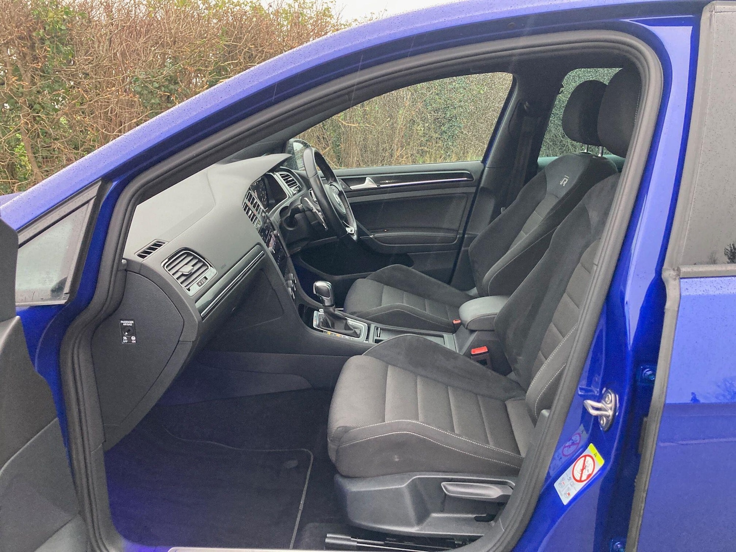 Used Volkswagen Golf 2020 for sale - 77021150: Photo 37