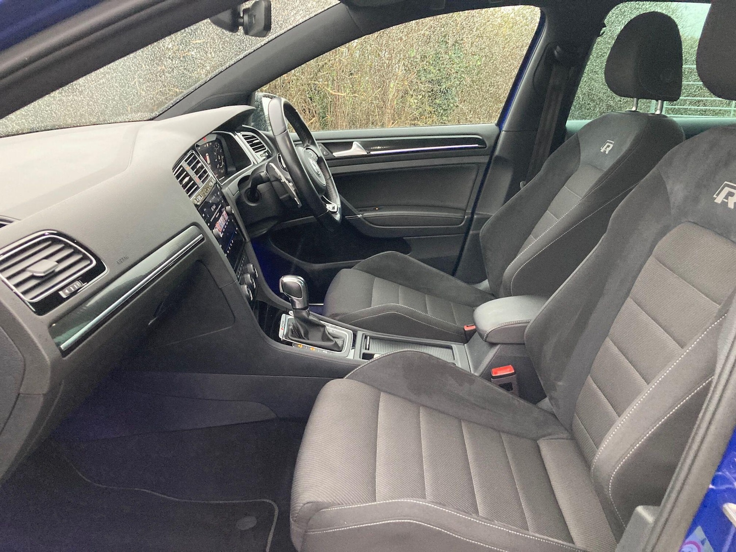 Used Volkswagen Golf 2020 for sale - 77021150: Photo 38