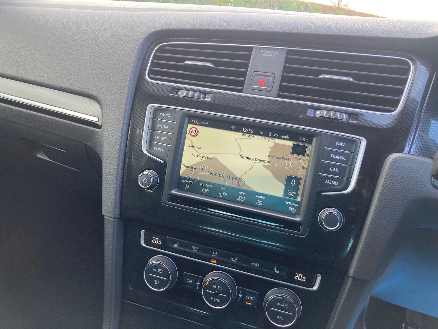 Used Volkswagen Golf 2016 for sale - 77570574: Photo 25