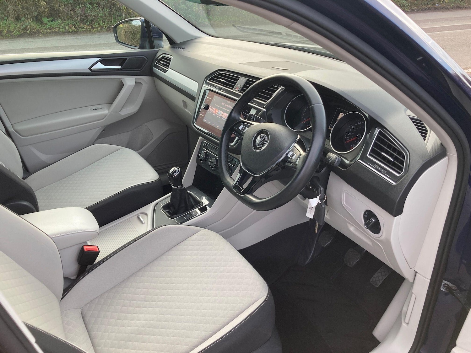 Used Volkswagen Tiguan 2020 for sale - 77455683: Photo 28