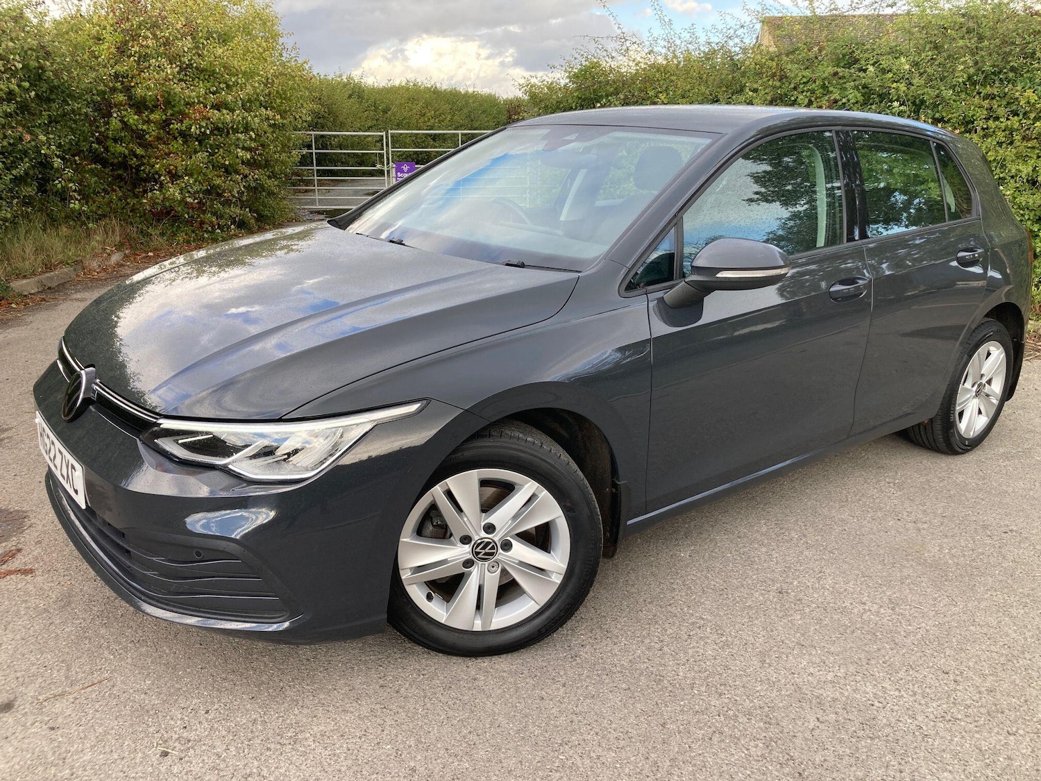 Used Volkswagen Golf for sale - 76701436: Photo 1