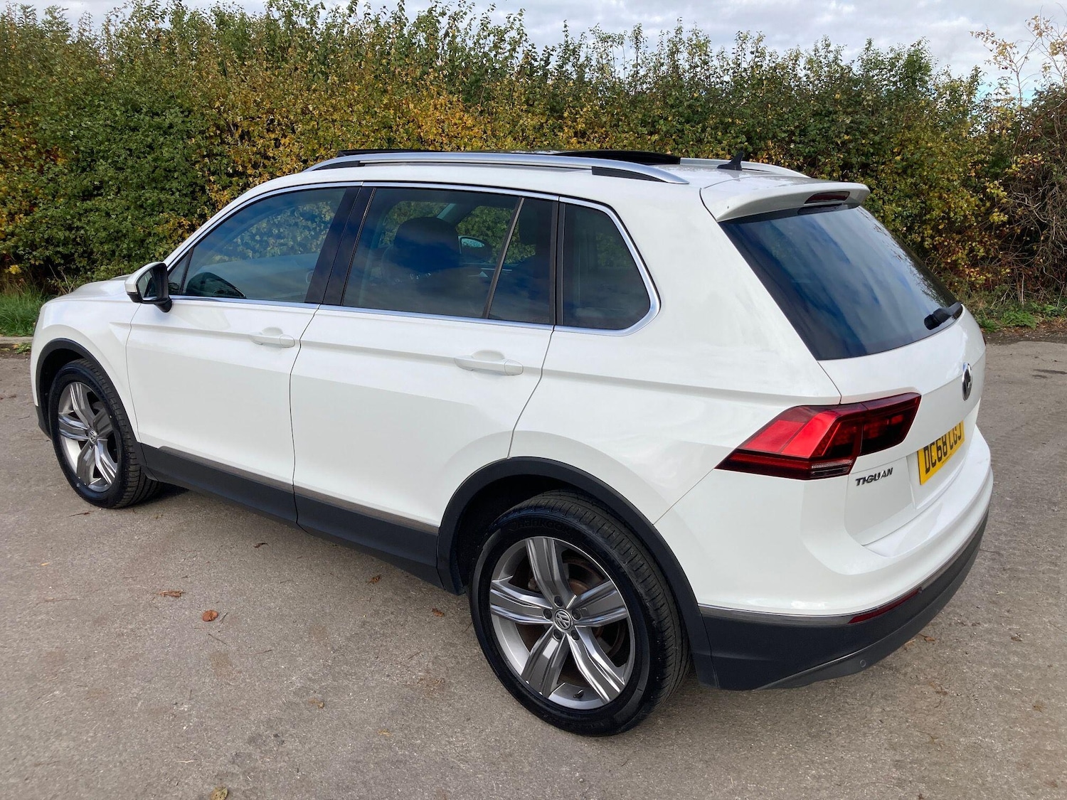 Used Volkswagen Tiguan 2018 for sale - 77663486: Photo 4