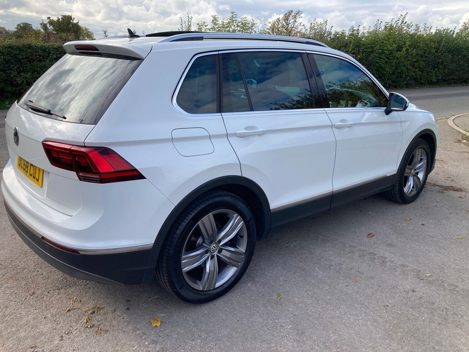 Used Volkswagen Tiguan 2018 for sale - 77647600: Photo 27