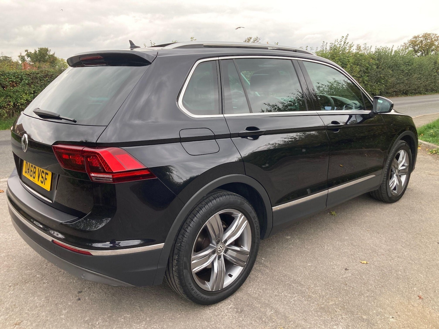 Used Volkswagen Tiguan 2018 for sale - 76702508: Photo 27