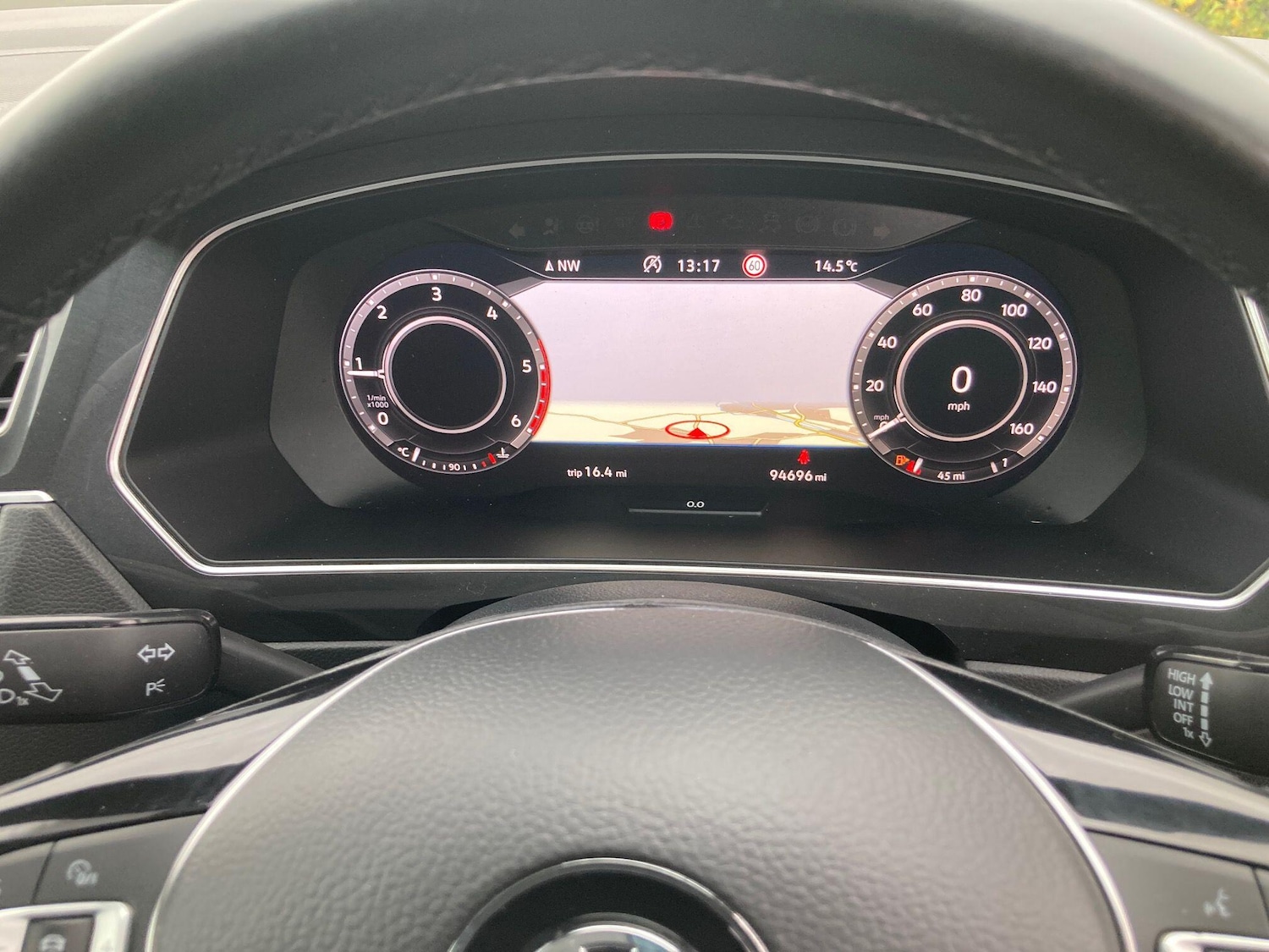 Used Volkswagen Tiguan 2018 for sale - 76702508: Photo 39