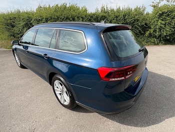 Used Volkswagen Passat 2022 for sale - 78705529: Photo