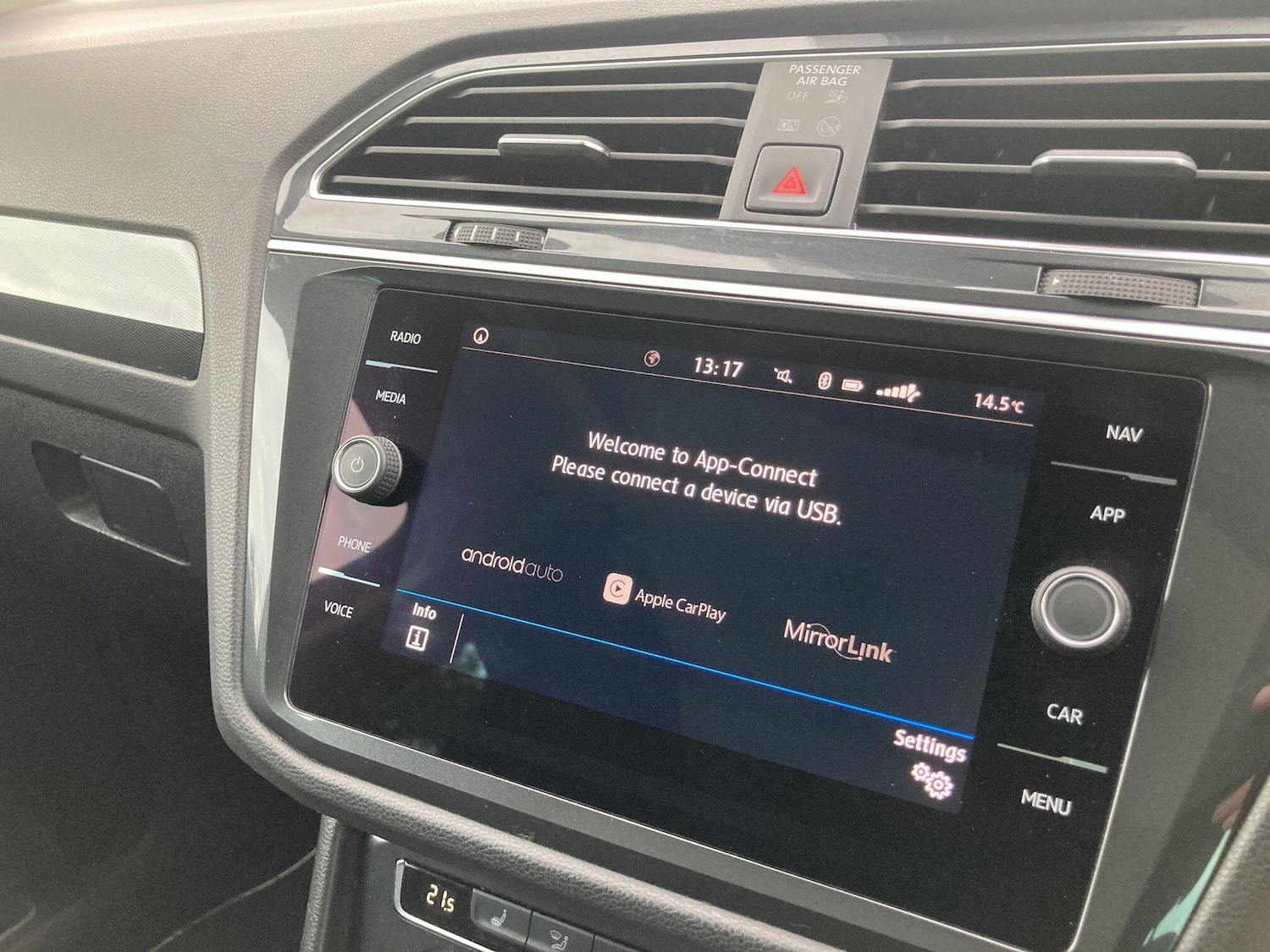 Used Volkswagen Tiguan 2018 for sale - 77570576: Photo 38