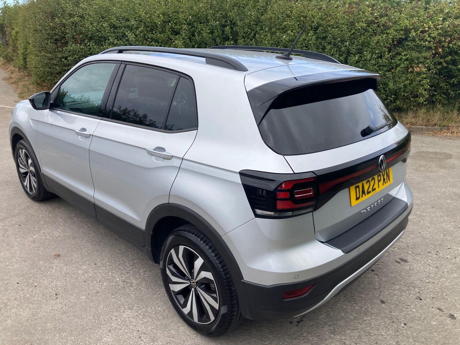 Used Volkswagen T-Cross 2022 for sale - 76701255: Photo 20