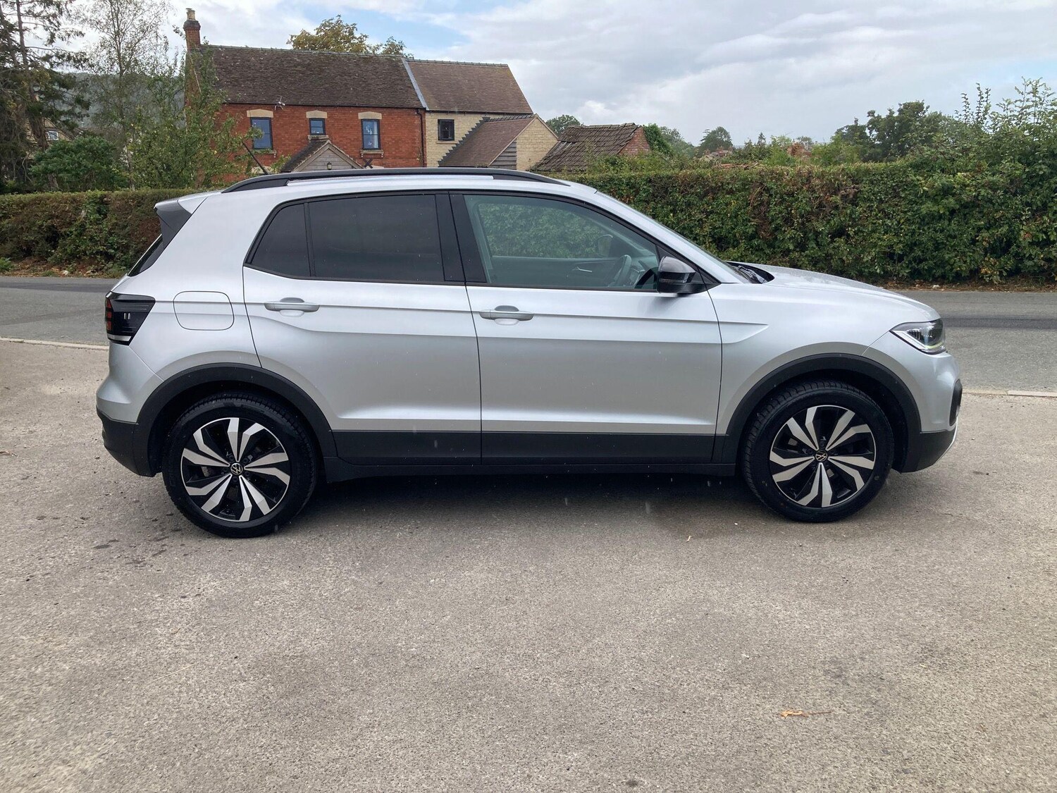 Used Volkswagen T-Cross 2022 for sale - 76701255: Photo 36