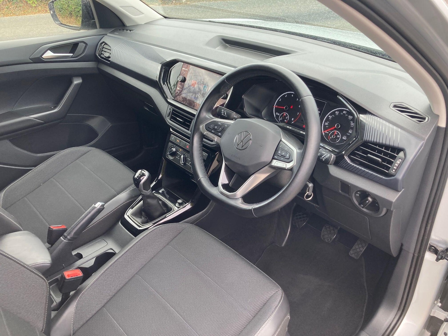 Used Volkswagen T-Cross 2022 for sale - 76701255: Photo 41