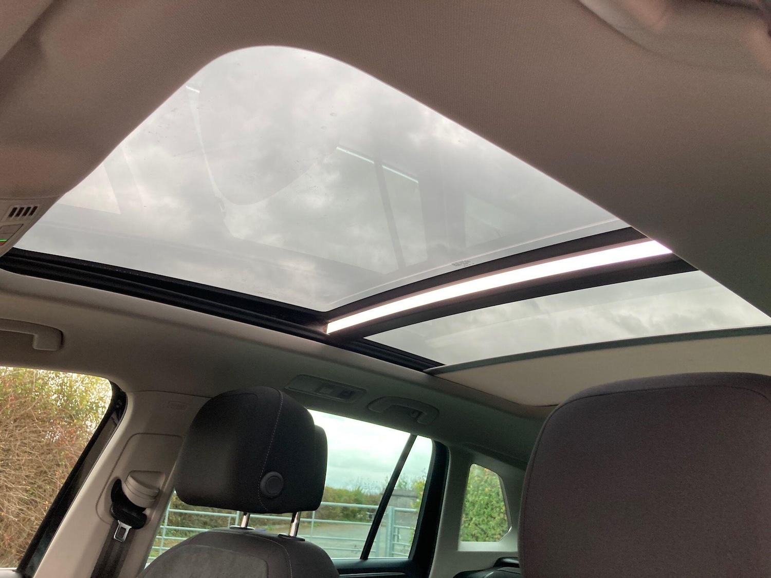 Used Volkswagen Tiguan 2018 for sale - 77647599: Photo 45