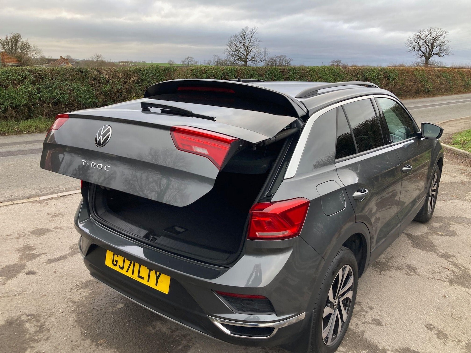 Used Volkswagen T-Roc 2021 for sale - 77020854: Photo 29