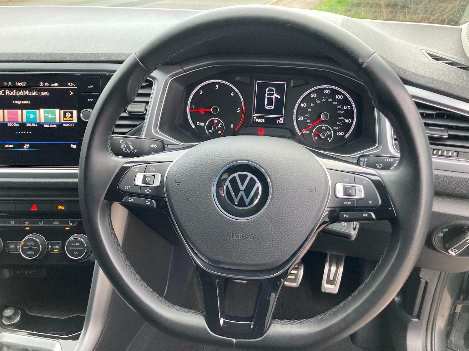 Used Volkswagen T-Roc 2021 for sale - 77020854: Photo 40