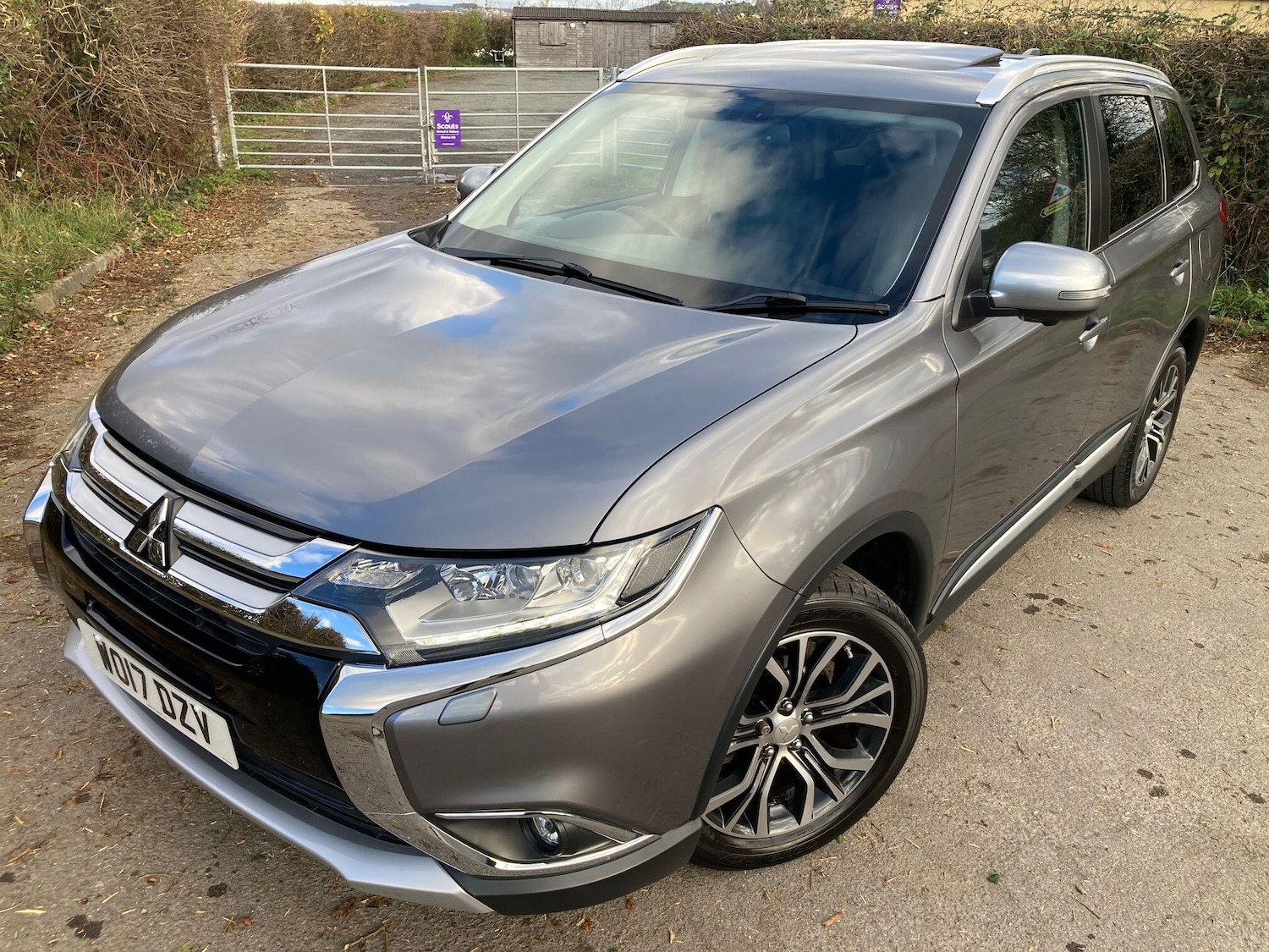 Used Mitsubishi Outlander 2017 for sale - 76700851: Photo 10