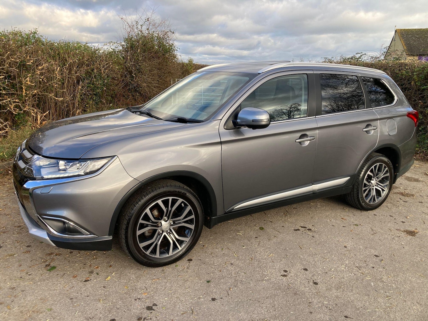 Used Mitsubishi Outlander 2017 for sale - 76700851: Photo 15