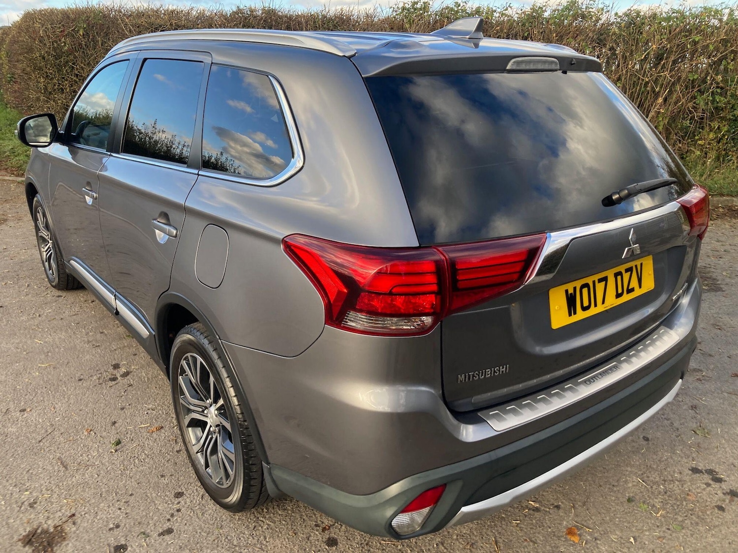 Used Mitsubishi Outlander 2017 for sale - 76700851: Photo 16