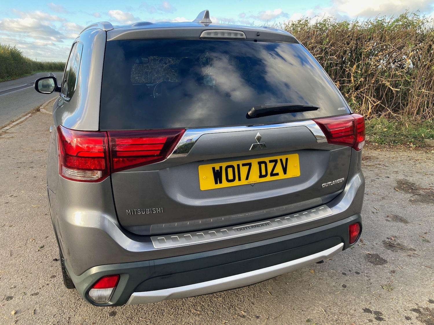 Used Mitsubishi Outlander 2017 for sale - 76700851: Photo 18