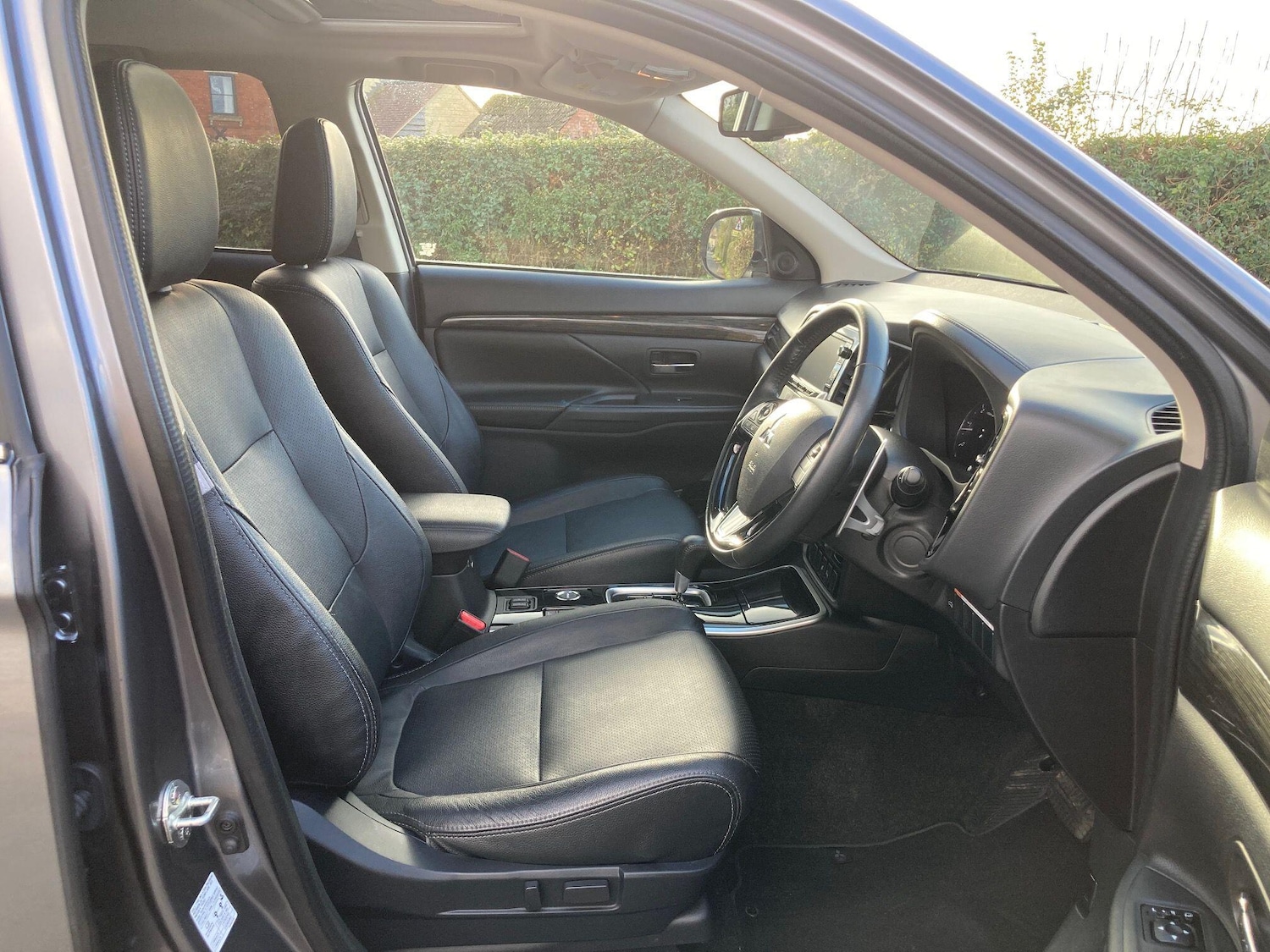 Used Mitsubishi Outlander 2017 for sale - 76700851: Photo 27